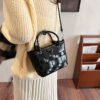 Processed with VSCO with s2 preset Autumn/Winter Retro Hand-Held Bucket Bag High-End Women's Bag Ins Design Woven Vegetable Basket Messenger Bag Fashion Bag
