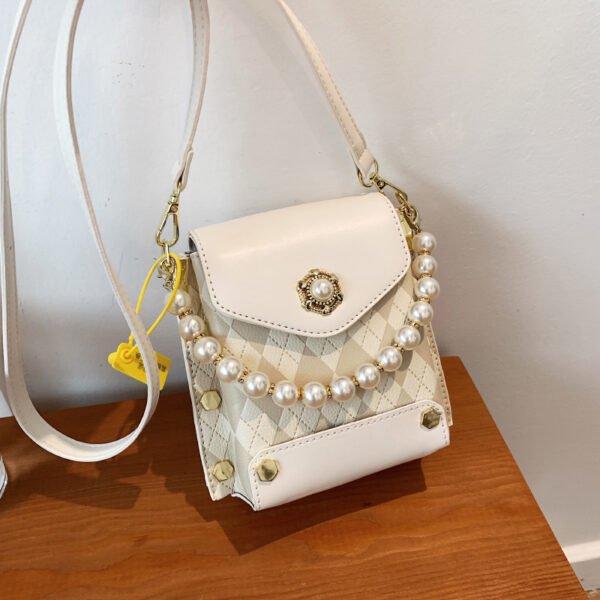 Small Bag Spring And Summer New Bag Women 2025 Hot Style Texture Shoulder Bag Vertical Mini Crossbody Lightweight Mobile Phone Bag