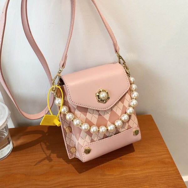 Small Bag Spring And Summer New Bag Women 2025 Hot Style Texture Shoulder Bag Vertical Mini Crossbody Lightweight Mobile Phone Bag