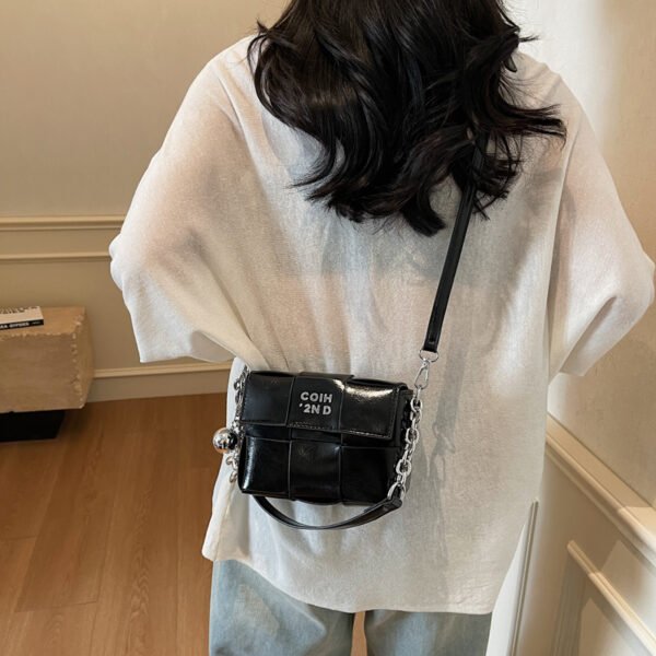 Processed with VSCO with s2 preset New Spring/Summer Fashion Shoulder Bag Niche High-End Trendy Messenger Bag