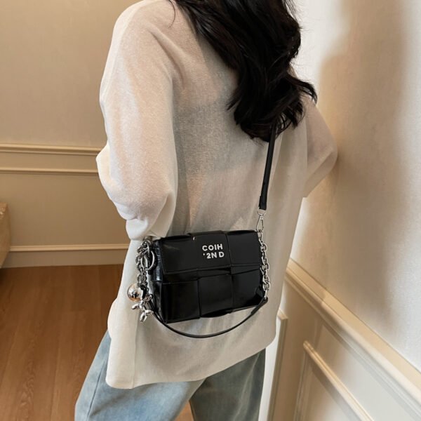 Processed with VSCO with s2 preset New Spring/Summer Fashion Shoulder Bag Niche High-End Trendy Messenger Bag