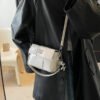 Processed with VSCO with s2 preset New Spring/Summer Fashion Shoulder Bag Niche High-End Trendy Messenger Bag