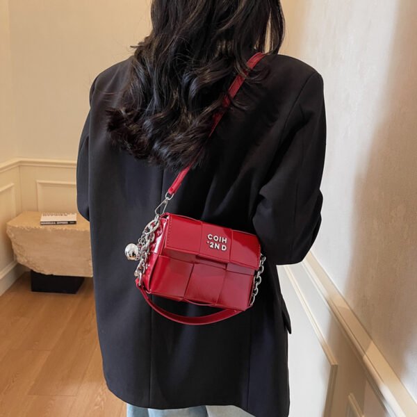 Processed with VSCO with s2 preset New Spring/Summer Fashion Shoulder Bag Niche High-End Trendy Messenger Bag