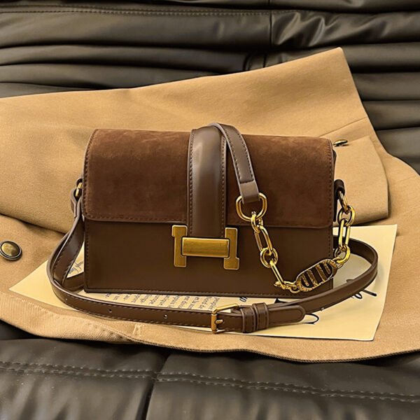 Simple Women's Bag Daily Red Small Square Bag Commuter Trend Chain Small Bag Personality Shoulder Bag Messenger Bag