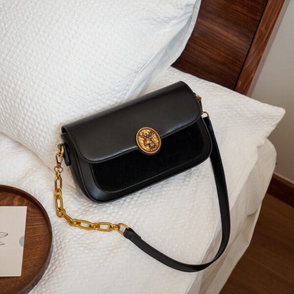 French Trend Fashion Simple New Texture Commuting Leisure Retro Shoulder Crossbody Underarm Handbag Bag Female