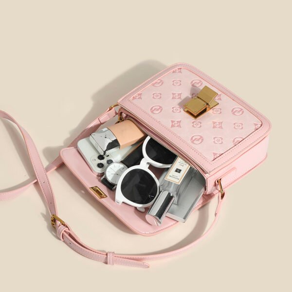 Simple and fashionable retro printed bag handbag elegant and versatile shoulder bag full of texture messenger bag