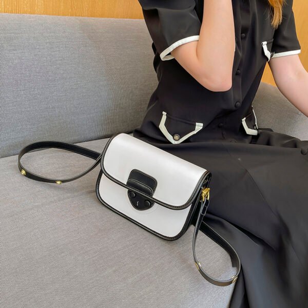 Retro Horsebit Buckle 1955 Saddle Bag