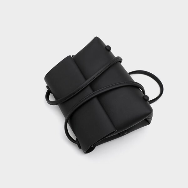 主图 (10) Textured Small Black High-End Bag Female Trendy Japanese Style Internet Celebrity Trendy Ins Super Hot Versatile Crossbody Bag