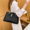 V-Grain Tote Bag Ladies Bag Women's Bag Wholesale Women's Messenger Bag Large Capacity Embroidered Shoulder Bag