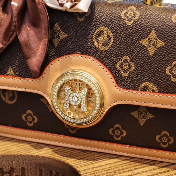 Autumn/Winter New Fashion Woven Retro High Quality Trend Niche Temperament Women's Bag Shoulder Crossbody Handbag