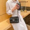 Diamond Embroidery Bag Autumn And Winter Retro New Women's Bag Popular Chain Messenger Bag Fashionable Small Square Bag