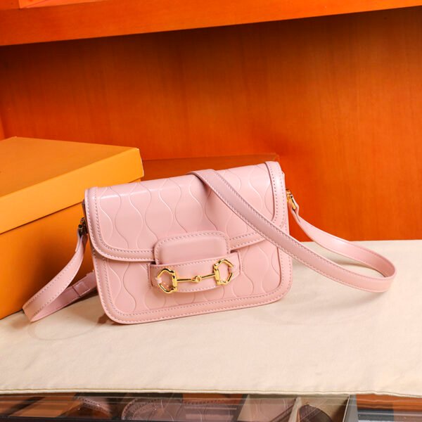 主图 (13) Women's Small Square Bag Underarm Shoulder Handbag Wave Saddle Bag Women's Crossbody