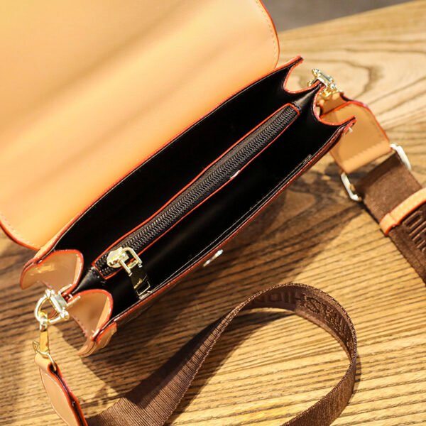 Autumn/Winter New Fashion Woven Retro High Quality Trend Niche Temperament Women's Bag Shoulder Crossbody Handbag