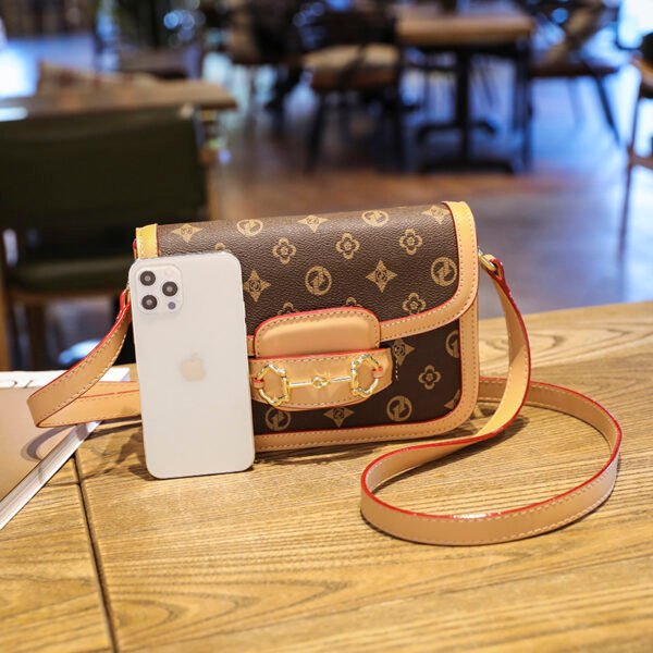 主图 (14) Retro Design Pu Horsebit Saddle Bag Old Flower Women's Bag Single Shoulder Cross-Border Bag Messenger Bag Bags Women's Bag