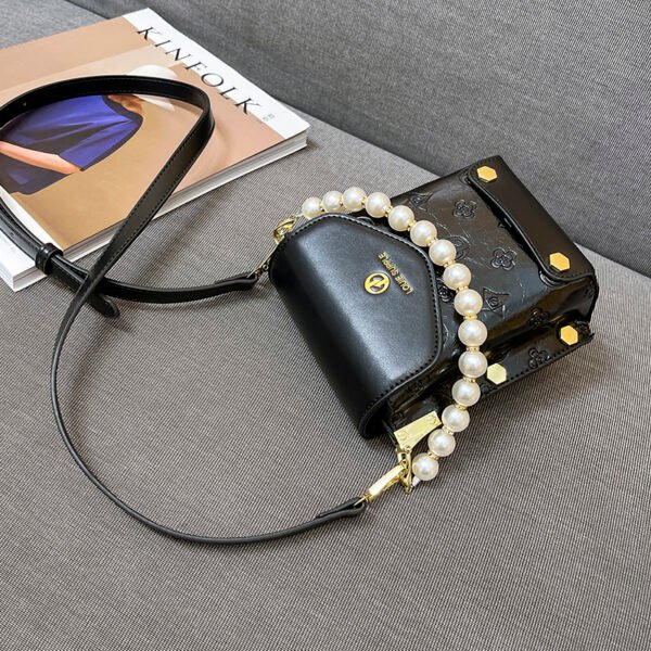 One-Shoulder Crossbody Korean Version Pearl Handbag Fashionable Simple Sweet Women's Bag Mobile Phone Bag
