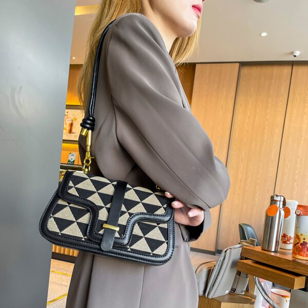 Light Luxury Niche Design Checkerboard Bag Women's Versatile Shoulder Bag Stylish Underarm Bag