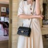 Classic Chanel style bag, celebrity style, diamond chain messenger bag, lazy fashion shoulder bag