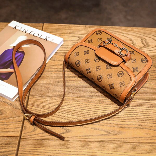 主图 (2) Retro Design Pu Horsebit Saddle Bag Old Flower Women's Bag Single Shoulder Cross-Border Bag Messenger Bag Bags Women's Bag