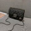 Diamond Embroidery Bag Autumn And Winter Retro New Women's Bag Popular Chain Messenger Bag Fashionable Small Square Bag