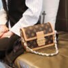 Ladies New Style Bag Lock Large Capacity Fashion Women's Bag Middle-Aged Mother Messenger Bag