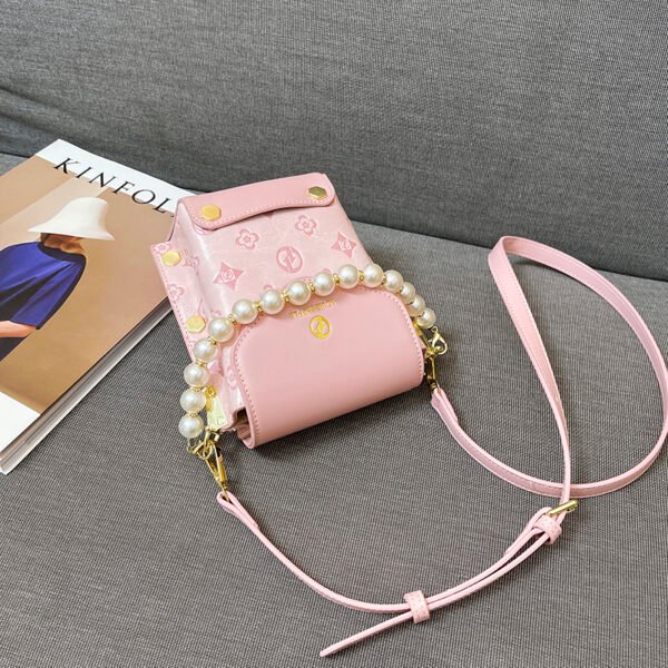 One-Shoulder Crossbody Korean Version Pearl Handbag Fashionable Simple Sweet Women's Bag Mobile Phone Bag