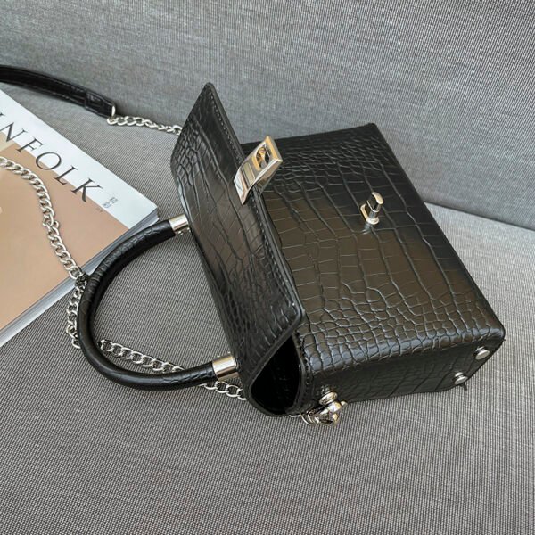 High-Grade Versatile Handbag Chain Bag Crocodile Pattern Small Square Bag Summer Fashion Small Bag Women's Shoulder Messenger Bag