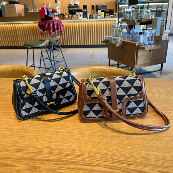Light Luxury Niche Design Checkerboard Bag Women's Versatile Shoulder Bag Stylish Underarm Bag