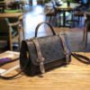 High-End Niche Commuter Versatile Messenger Bag Popular Simple Texture Women's Bag Light Luxury Retro Poker Pattern Shoulder Bag