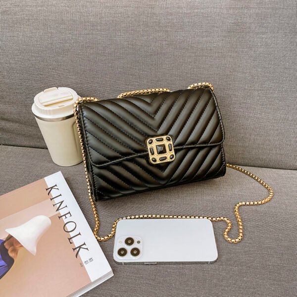 Women's Crossbody Bag Diamond Chain Bag Versatile Single Shoulder Female College Student Small Square Bag