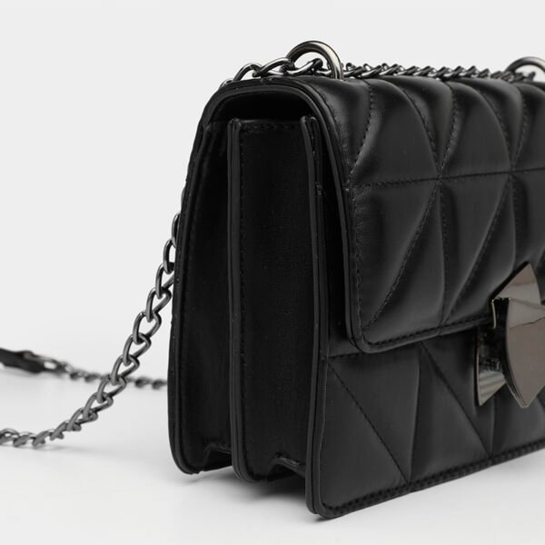 Early Fall New Senior Texture Commuter Small Square Bag Diamond Lattice Black Chain Shoulder Bag Versatile Diagonal Cross Bag