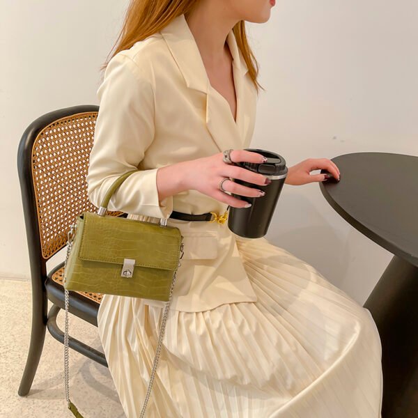 High-Grade Versatile Handbag Chain Bag Crocodile Pattern Small Square Bag Summer Fashion Small Bag Women's Shoulder Messenger Bag