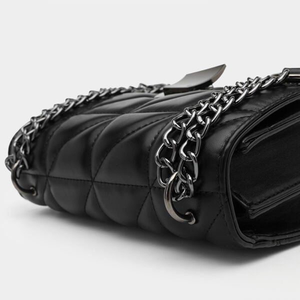 Early Fall New Senior Texture Commuter Small Square Bag Diamond Lattice Black Chain Shoulder Bag Versatile Diagonal Cross Bag