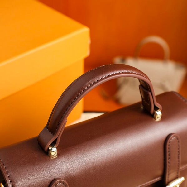 Retro Spring Crossbody Bag