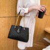 V-Grain Tote Bag Ladies Bag Women's Bag Wholesale Women's Messenger Bag Large Capacity Embroidered Shoulder Bag