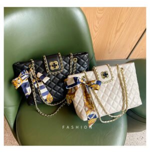 详情_27 Simple Diamond Embroidery Underarm Bag For Women, New Cross-Border Lock Shoulder Bag, Large Capacity Chain Handbag Messenger Bag