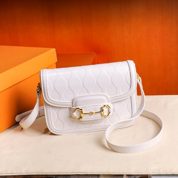 颜色 (3) Women's Small Square Bag Underarm Shoulder Handbag Wave Saddle Bag Women's Crossbody