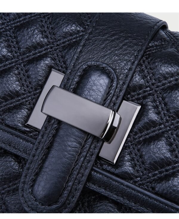 2025 New Arrival Women’s Genuine Leather Quilted Crossbody Bag – Street-Style Elegance for Summer