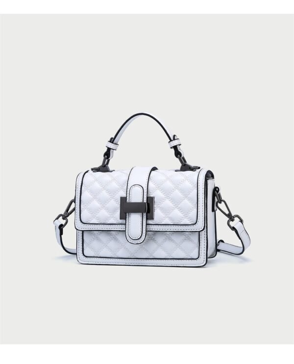 2025 New Arrival Women’s Genuine Leather Quilted Crossbody Bag – Street-Style Elegance for Summer