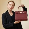 9.2819726 2025 New Arrival Women’s Genuine Leather Top-Handle Handbag – Elegant & Functional for Everyday Sophistication