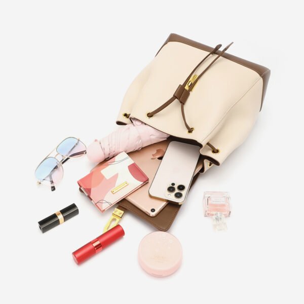 2025 New Women’s Genuine Leather Fashion Backpack – Stylish, Spacious & Built for Everyday Adventures