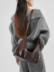 Genuine Leather Large Capacity Commuter Bag