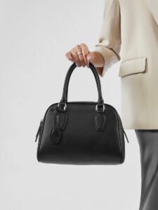 Large Capacity Shoulder Bag