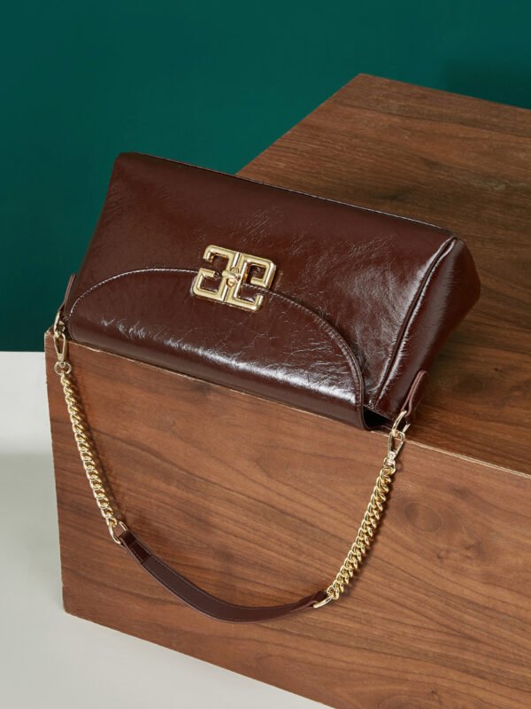 Oil Wax Leather Shoulder Bag | Large Capacity Cowhide Tote