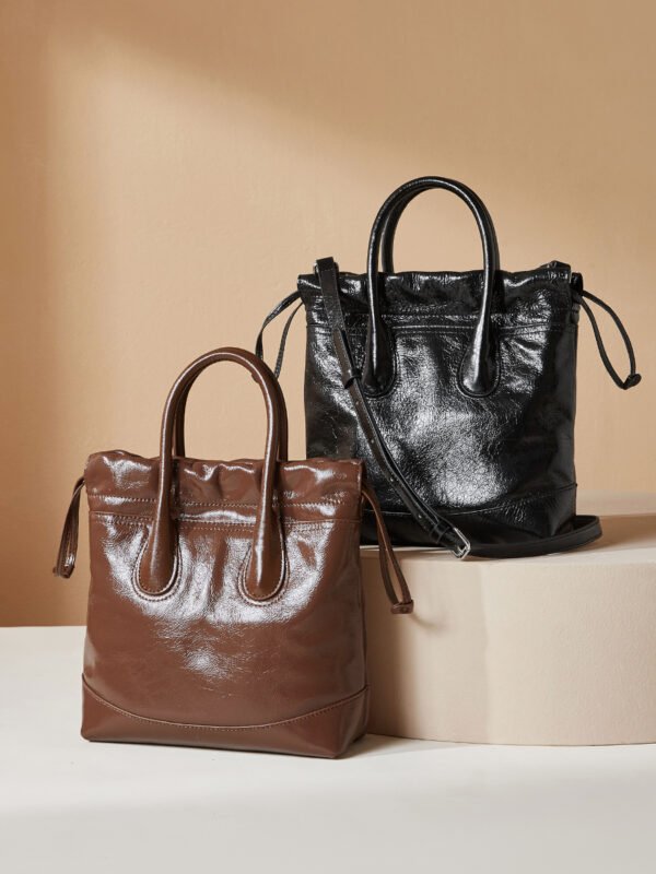 Leather Drawstring Shoulder Bag | Chic Pleated Tote