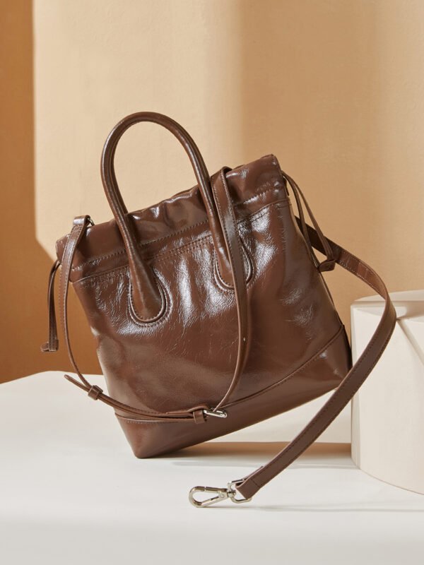 Leather Drawstring Shoulder Bag | Chic Pleated Tote