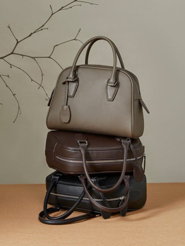 Premium Genuine Leather Boston Bag – Large Capacity Cowhide Handbag