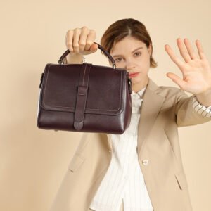 women’s structured tote