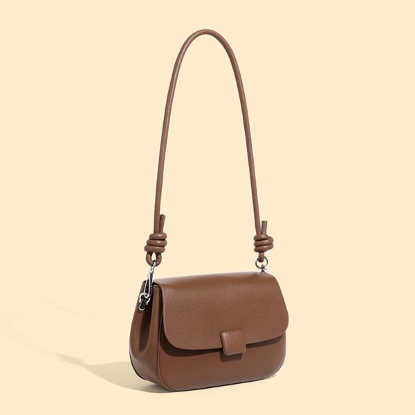 4P3A0494 Genuine Leather Crossbody Shoulder Bag — Vintage Small Square Design