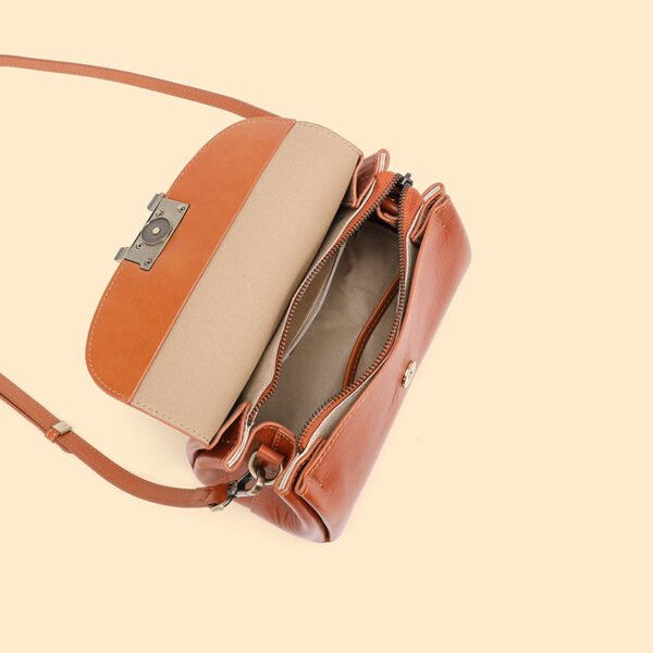 4P3A2252 Genuine Leather Crossbody Bag — Vintage Small Square Purse