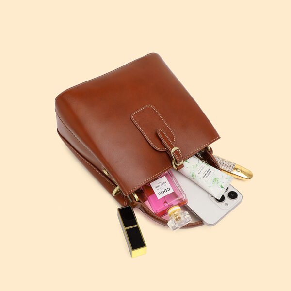 Genuine Leather Bucket Tote Bag — Large Capacity Everyday Style